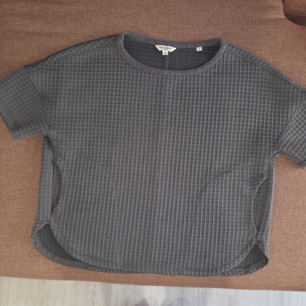 Max Studio London Women's Gris Gray Quilted Textured Short Sleeve Pocket Top XS